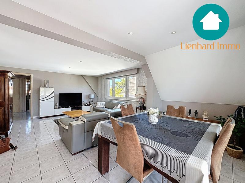 Maison - 200 m² - 7 pièces