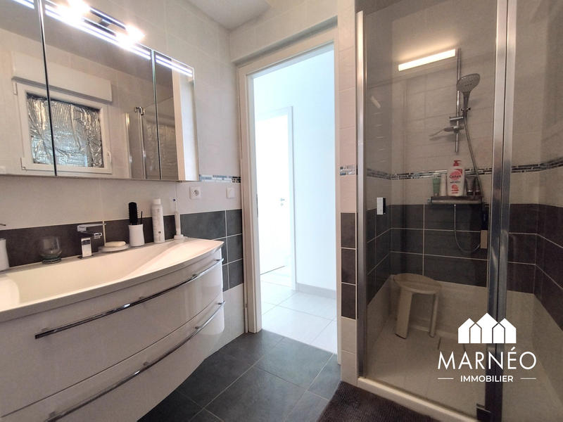 Maison contemporaine - 120 m² - 6 pièces