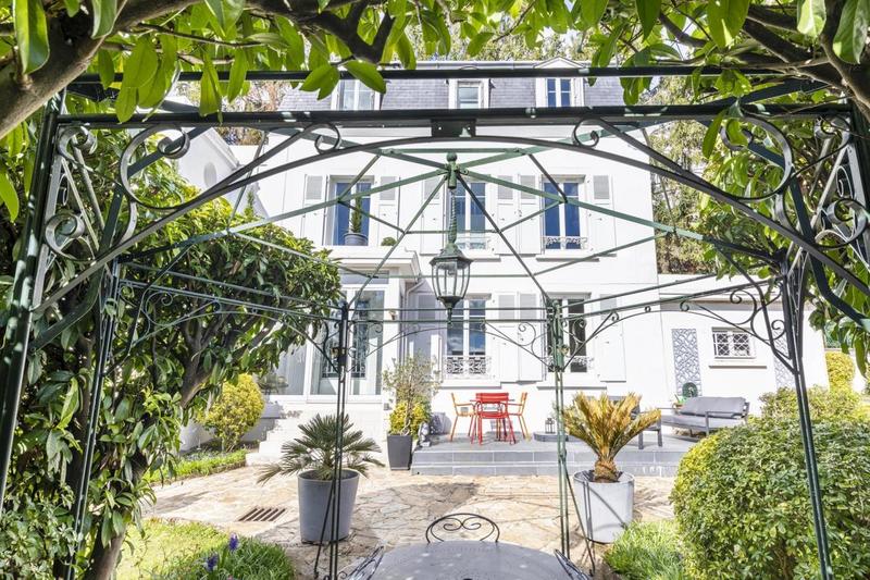 Maison - 163 m² - 7 pièces