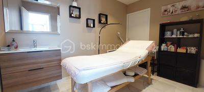 Beauté / Bien-être - 85 m²