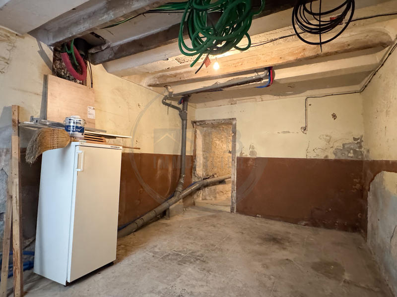 Immeuble - 138 m² - 7 pièces