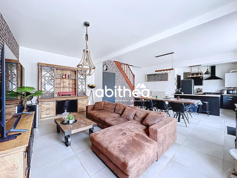 Maison - 100 m² - 5 pièces