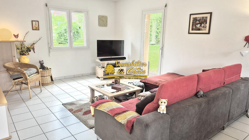 Maison - 255 m² - 8 pièces