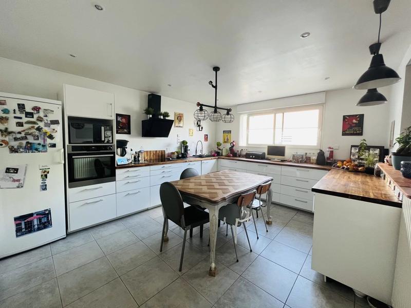 Maison - 149 m² - 7 pièces