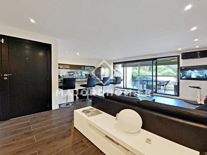 Appartement - 85 m² - 3 pièces