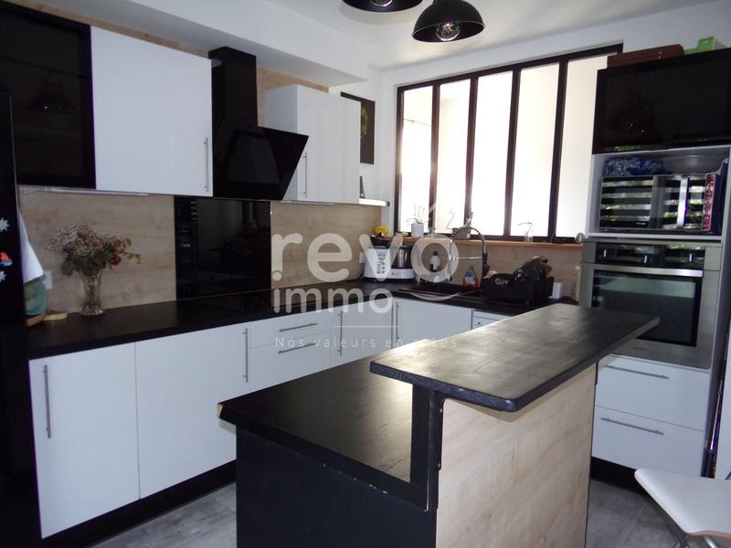 Maison - 123 m² - 5 pièces