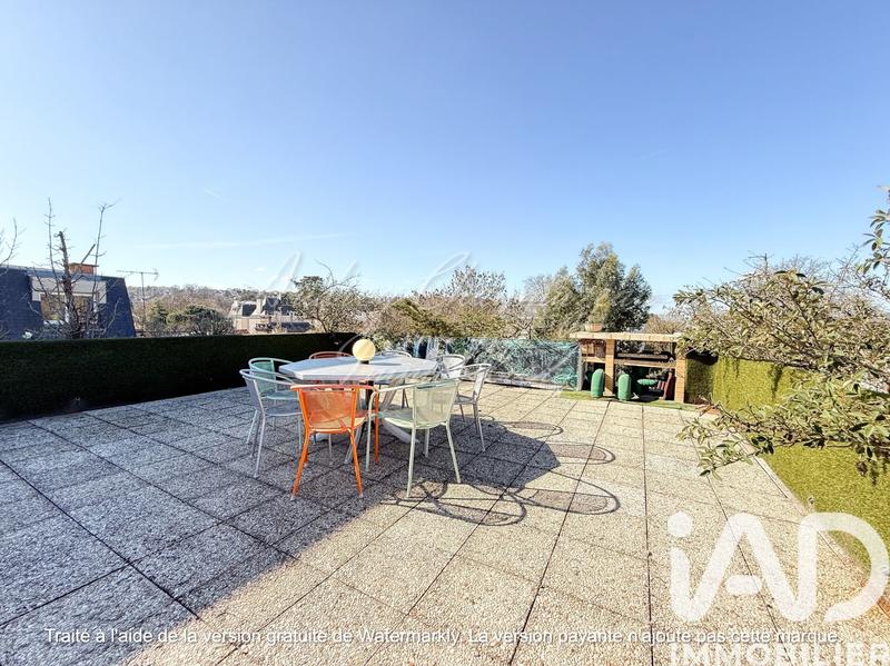 Appartement - 95 m² - 4 pièces