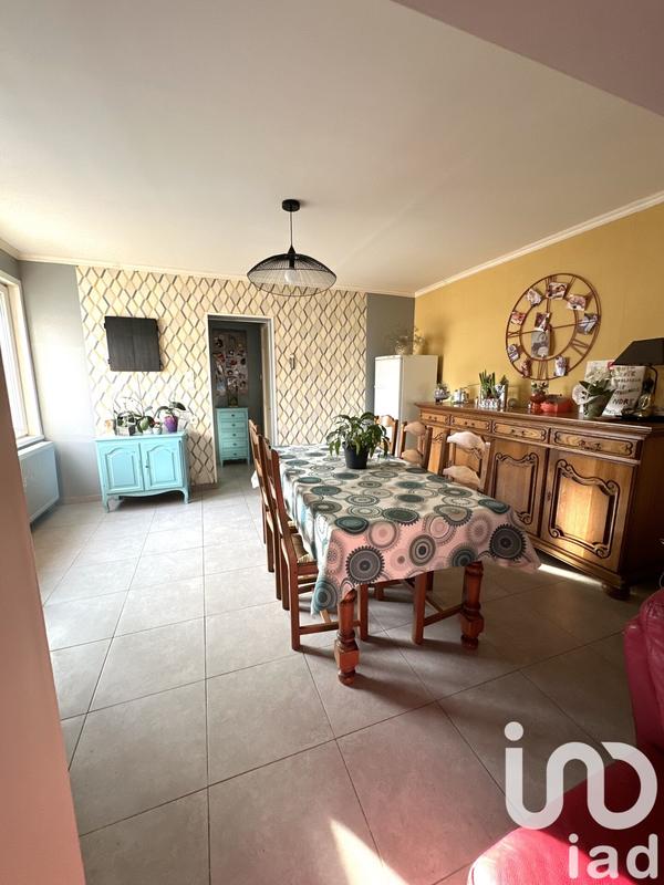 Maison - 92 m² - 5 pièces