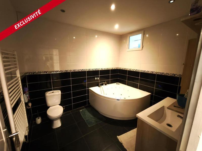 Maison de village - 141 m² - 5 pièces