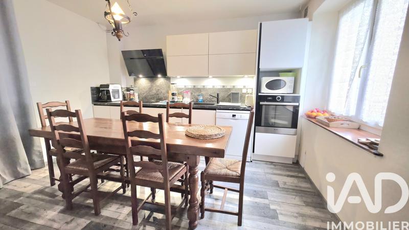 Maison - 159 m² - 6 pièces