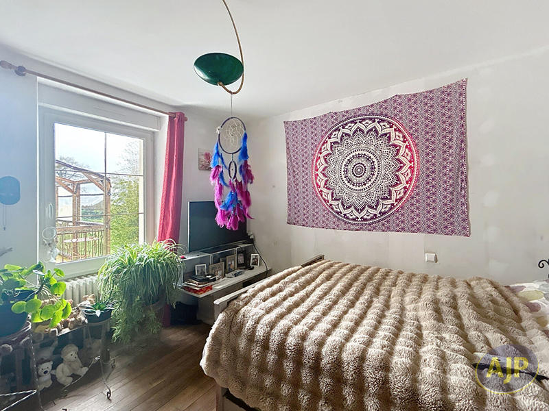 Maison - 76 m² - 4 pièces