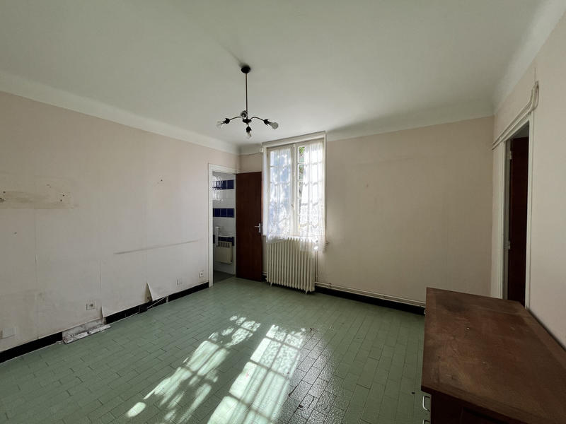 Maison - 264 m² - 13 pièces