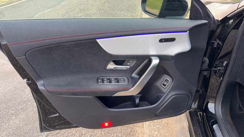 Mercedes Cla II 180 136 7g-Dct Amg Line