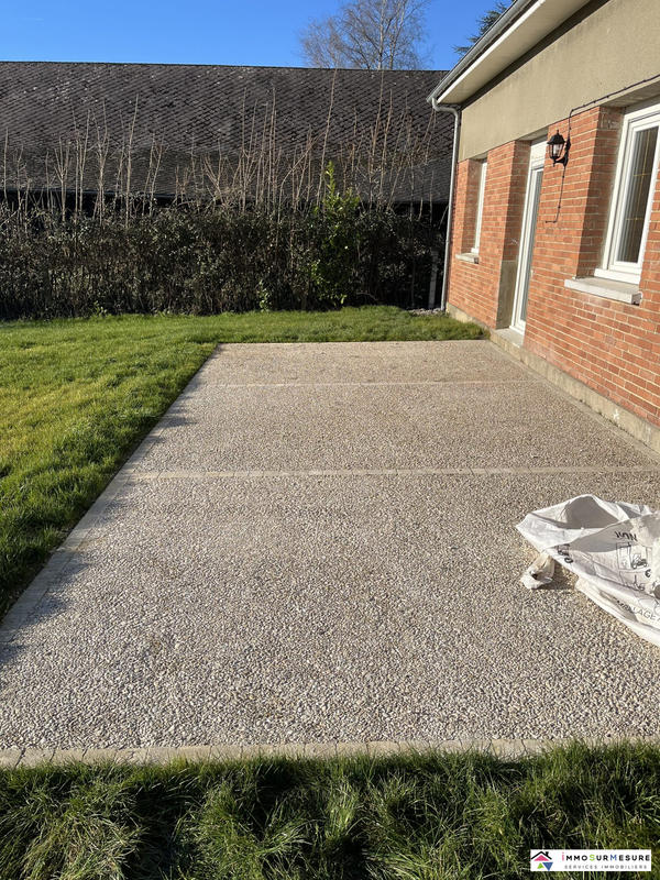 Maison - 96 m² - 5 pièces