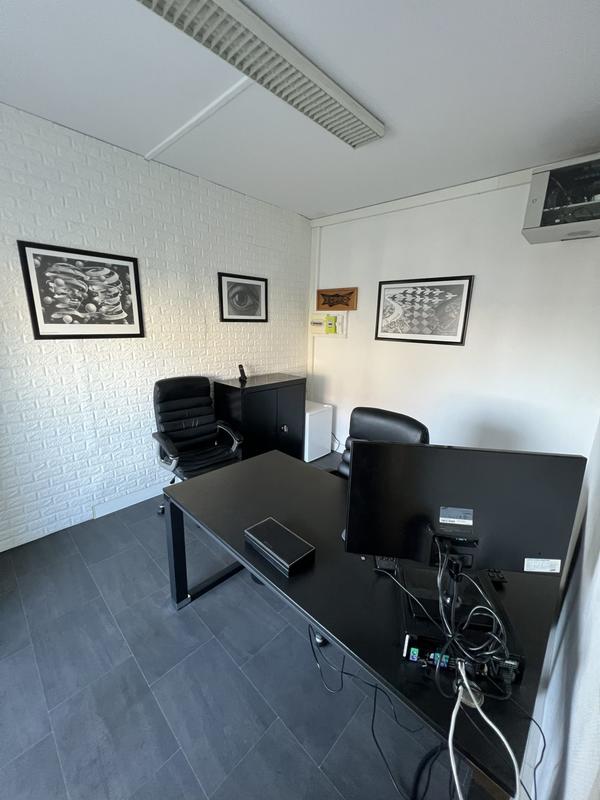 Bureau - 62 m² - 4 pièces