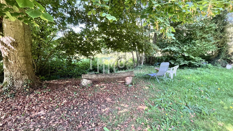 Terrain de loisirs - 2 000 m²