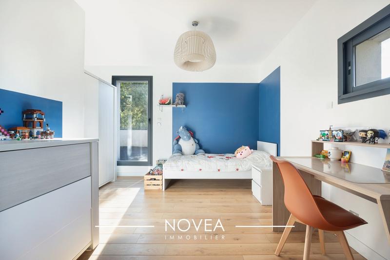 Maison contemporaine - 130 m² - 4 pièces