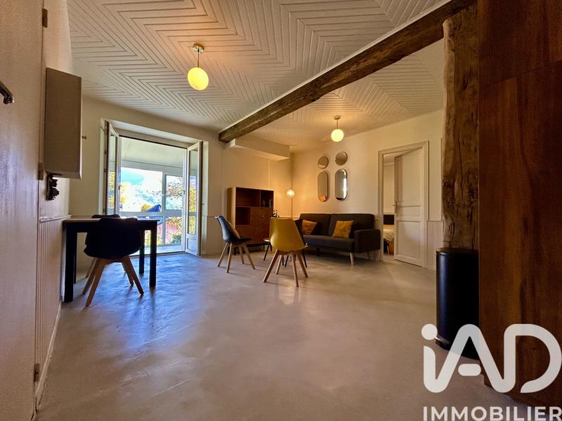 Appartement - 70 m² - 3 pièces