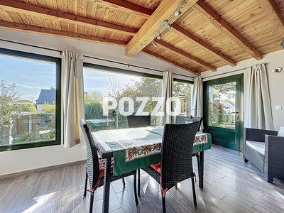 Maison - 302 m² - 9 pièces