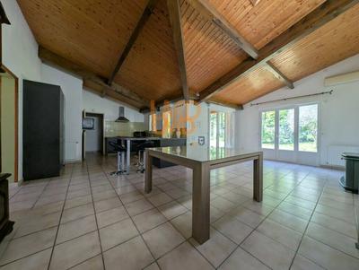 Villa - 108 m² - 4 pièces