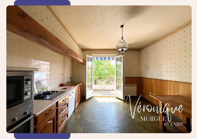 Maison - 195 m² - 8 pièces