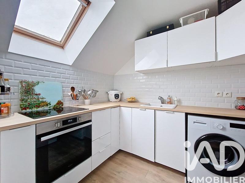 Studio - 30 m² - 1 pièce