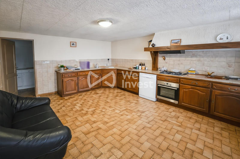 Maison - 143 m² - 5 pièces