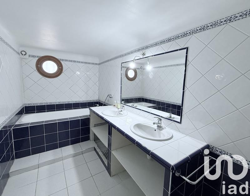 Maison - 148 m² - 7 pièces