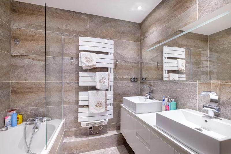 Appartement - 110 m² - 4 pièces