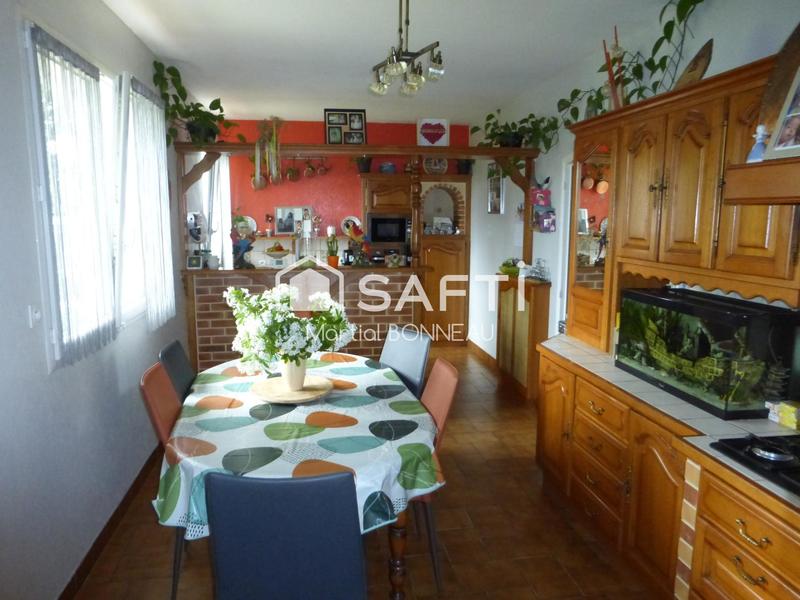 Maison - 200 m² - 7 pièces