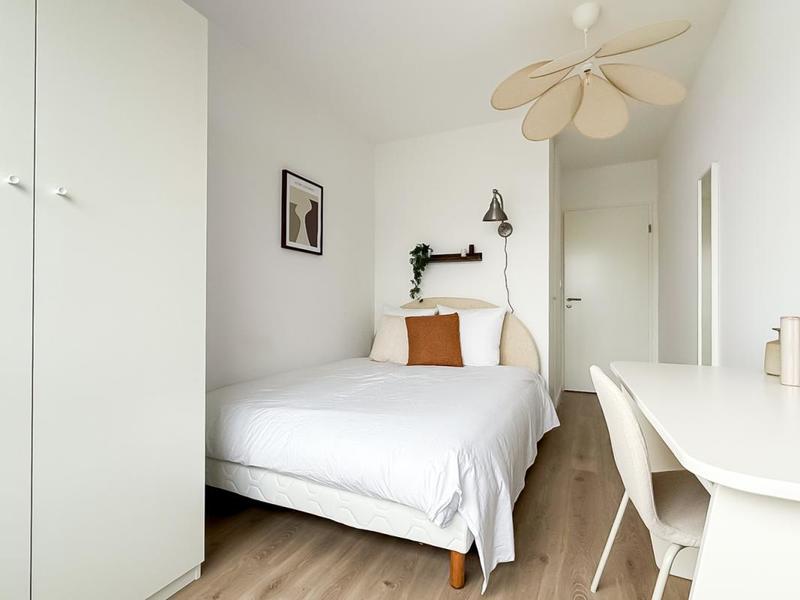 Appartement - 94 m² - 5 pièces