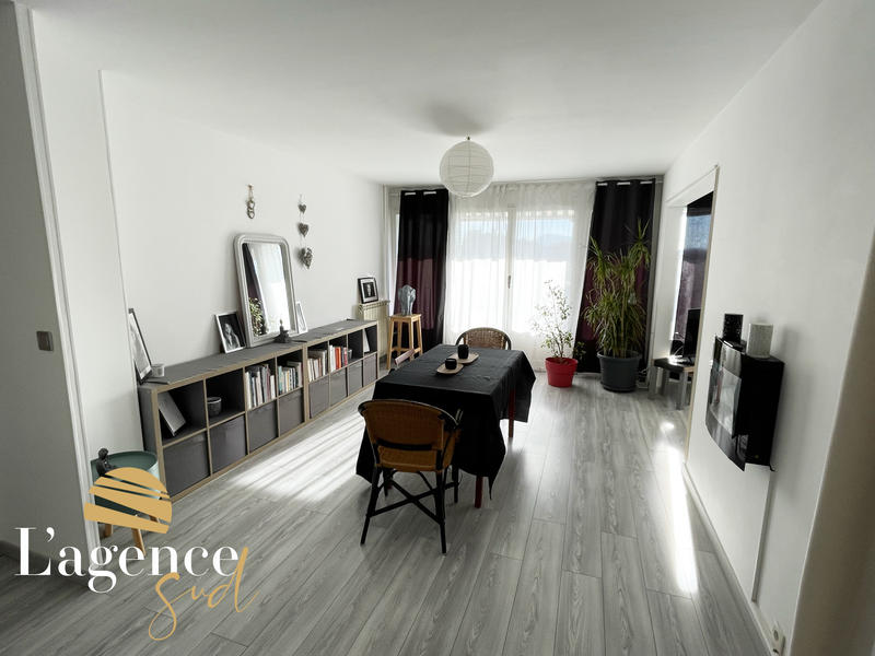 Appartement - 74 m² - 3 pièces