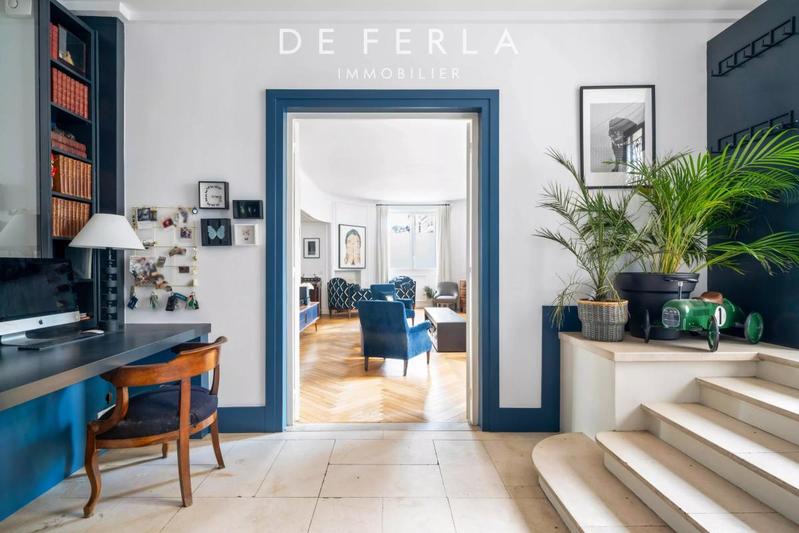 Appartement - 203 m² - 7 pièces