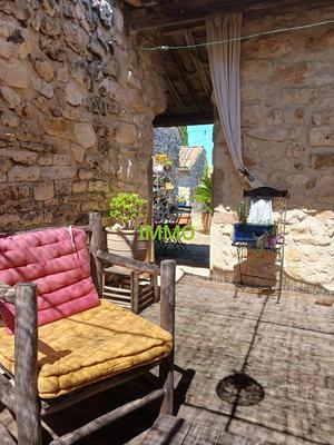 Maison de village - 80 m² - 4 pièces