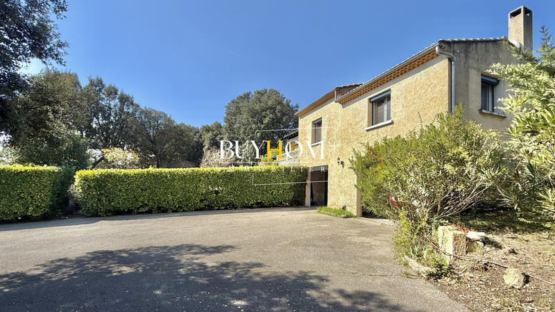 Maison - 145 m² - 4 pièces