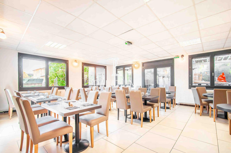 Fonds de commerce - Hôtellerie / Restauration - 200 m²