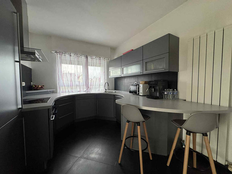 Maison - 101 m² - 5 pièces