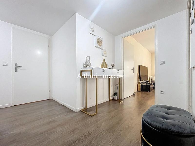 Appartement - 84 m² - 4 pièces