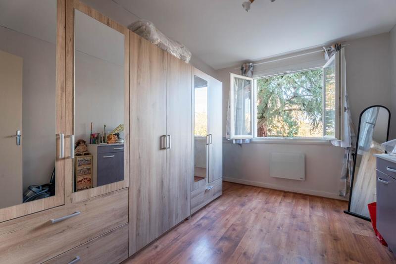 Appartement - 84 m² - 4 pièces