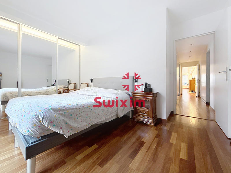 Appartement - 92 m² - 4 pièces