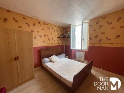 Maison de bourg - 71 m² - 4 pièces