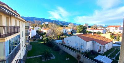 Appartement - 64 m² - 4 pièces