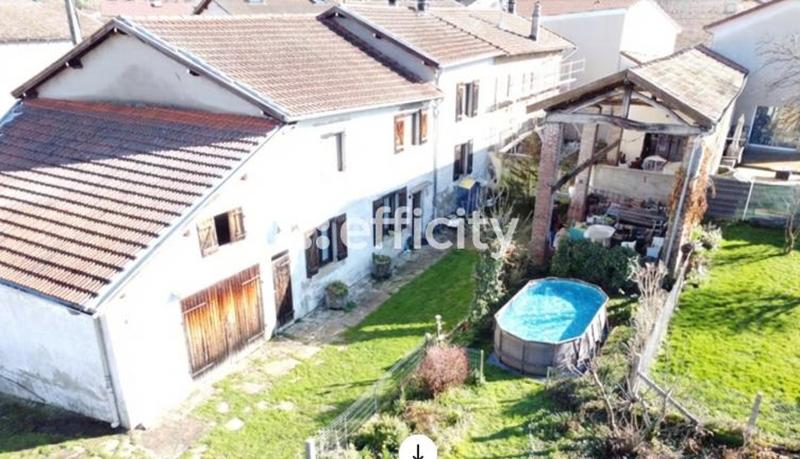 Maison - 200 m² - 9 pièces