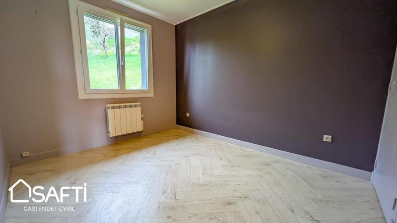 Maison - 96 m² - 5 pièces