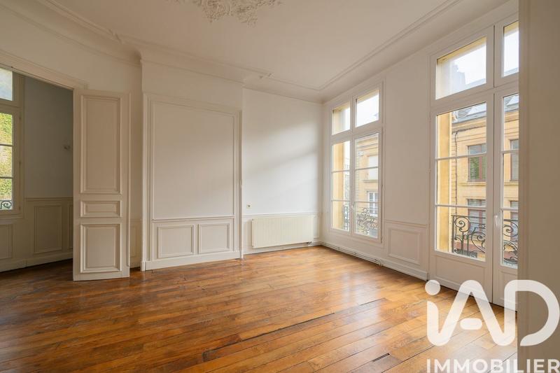 Appartement - 146 m² - 6 pièces