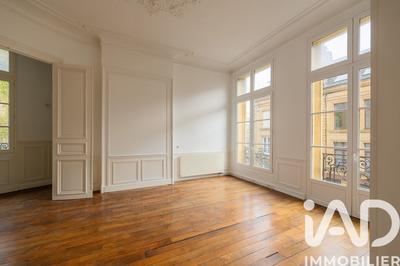 Appartement - 146 m² - 6 pièces