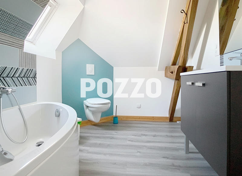 Maison - 311 m² - 12 pièces