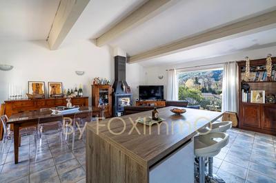 Maison - 170 m² - 6 pièces