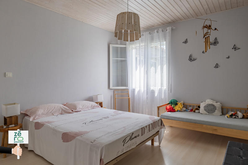 Maison - 159 m² - 7 pièces