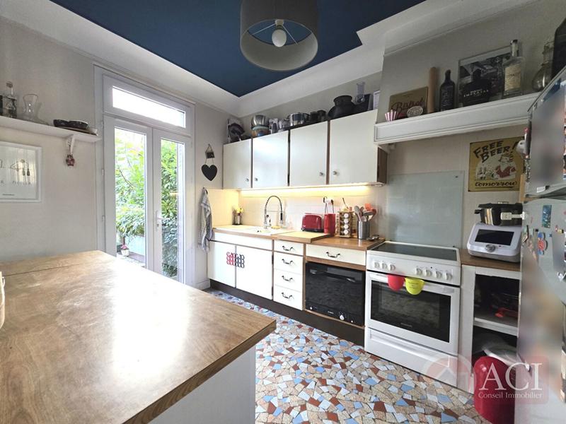 Maison - 82 m² - 5 pièces